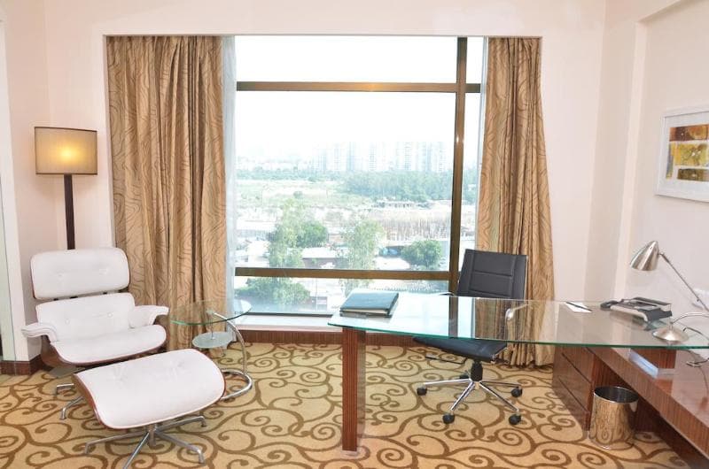 Country Inn & Suites By Radisson, Bathinda 2