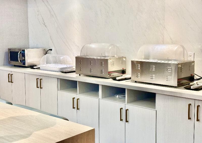 Lincoln Hotel SureStay Collection by Best Western 2