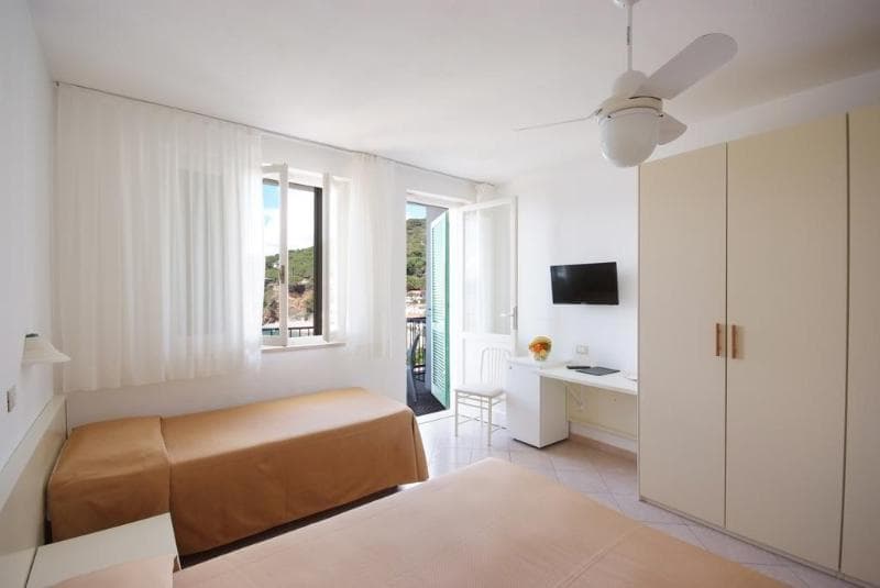 Hotel Dino 4