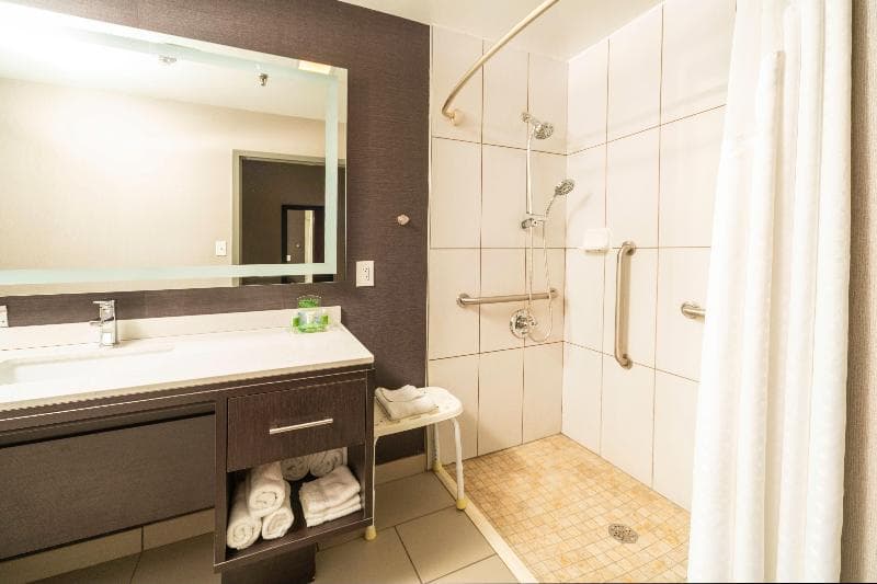 Holiday Inn Louisville East - Hurstbourne 3