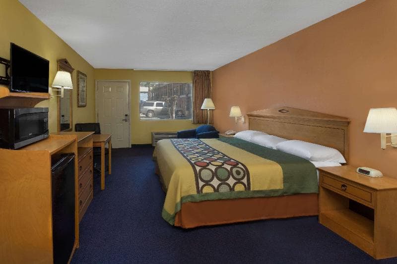 Super 8 By Wyndham Breaux Bridge 2