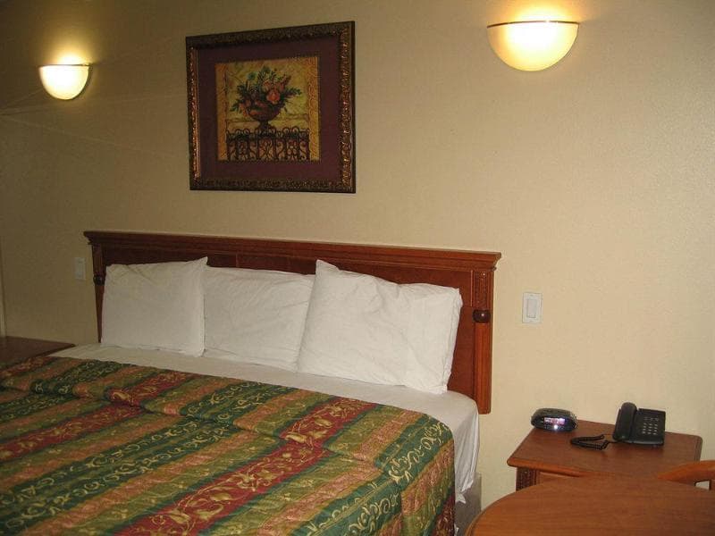Tower Motel 5