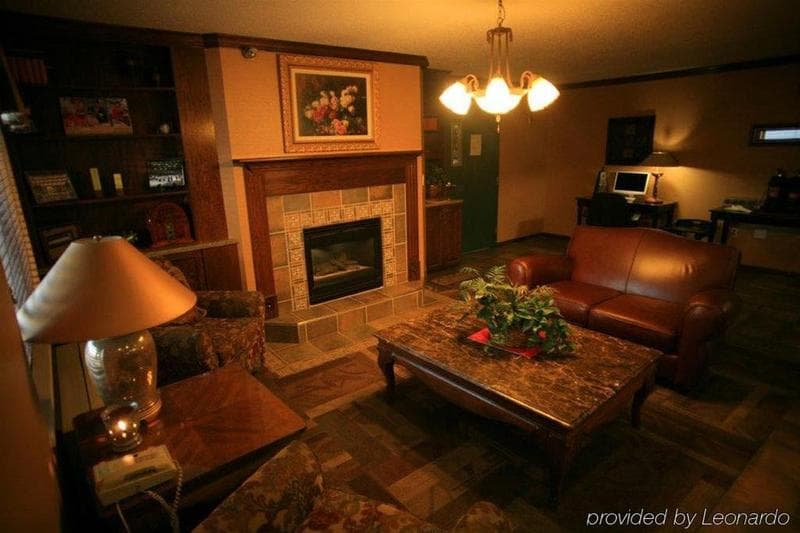 New Victorian Inn & Suites Lincoln 5