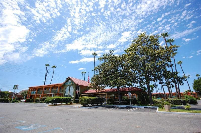 Vagabond Inn Costa Mesa 3