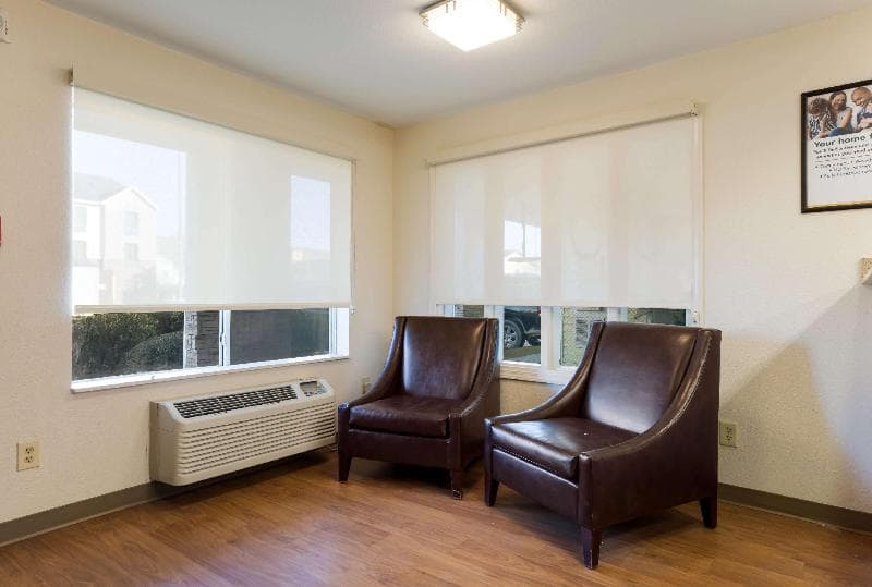 Hometowne Studios Lake Charles - Sulphur photo 1