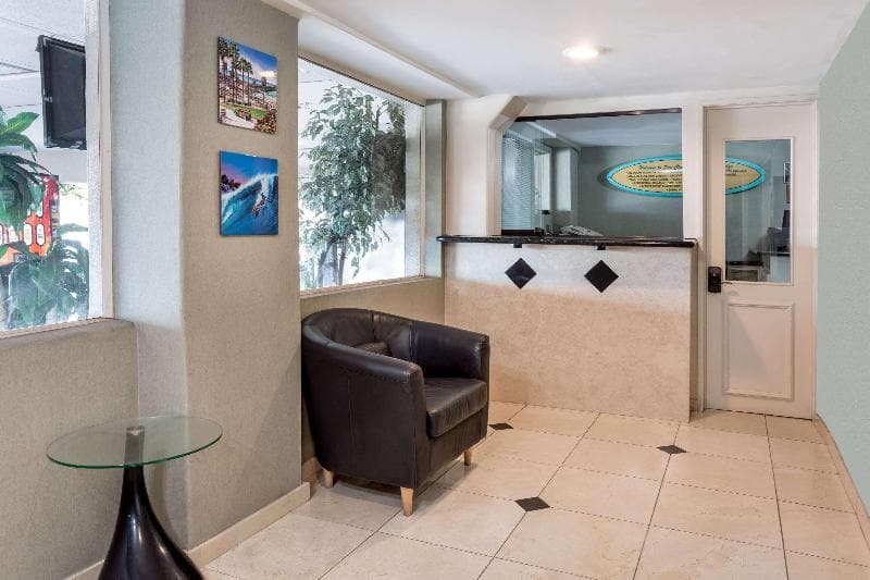 Travelodge By Wyndham San Clemente Beach 4