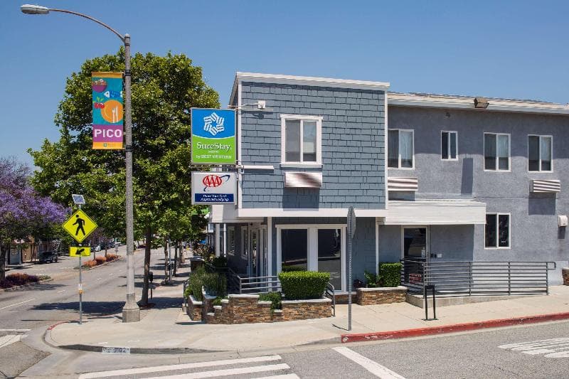 SureStay Hotel by Best Western Santa Monica 2