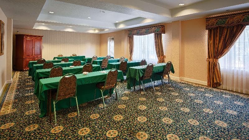 Best Western Plus Executive Hotel & Suites photo 1