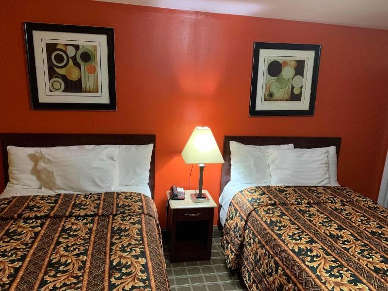 Scottish Inns Wrightstown 3