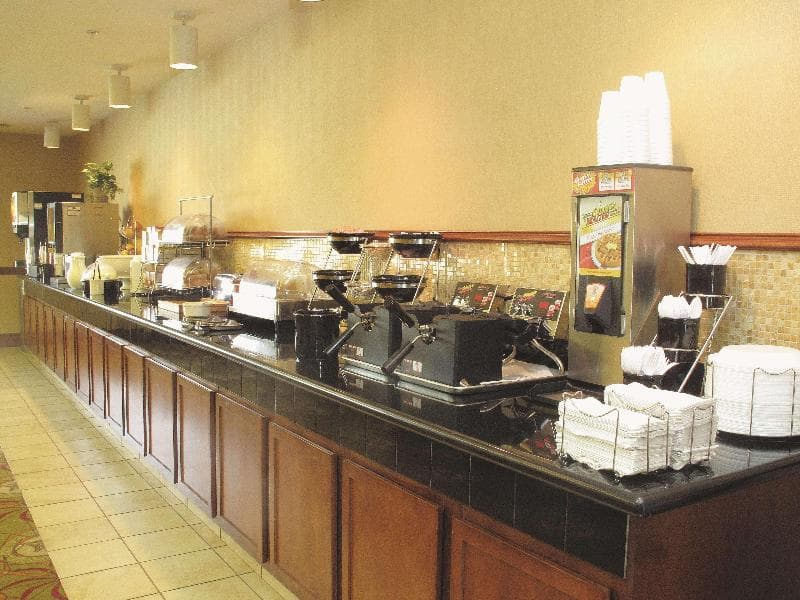 La Quinta Inn & Suites Lawton / Fort Sill 3