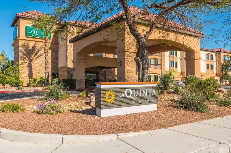 La Quinta Inn & Suites Las Vegas Airport South photo 1