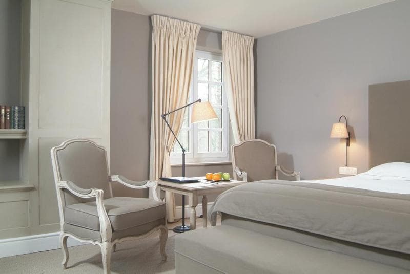 Hostellerie La Butte Aux Bois 5