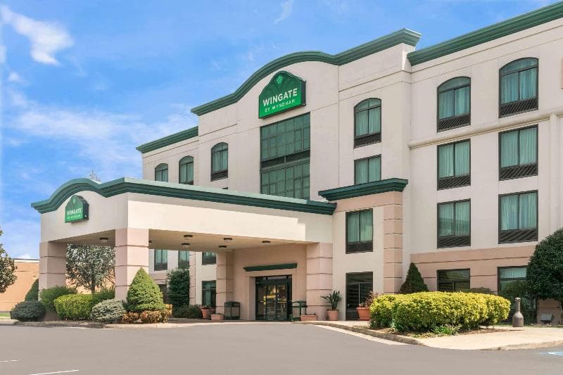 Wingate by Wyndham Lexington photo 1
