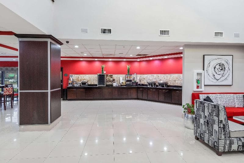 Wingate by Wyndham Lake Charles Casino Area 3