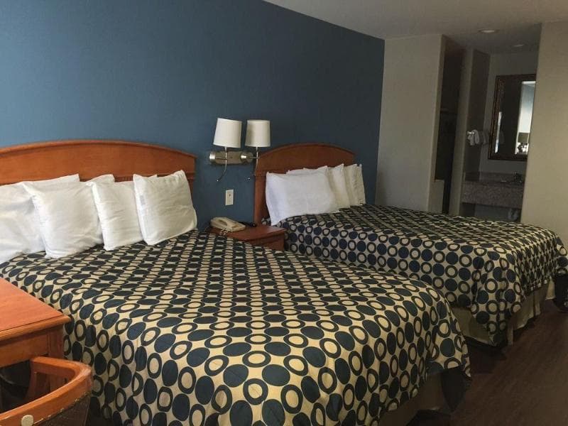 Hyland Motel photo 1