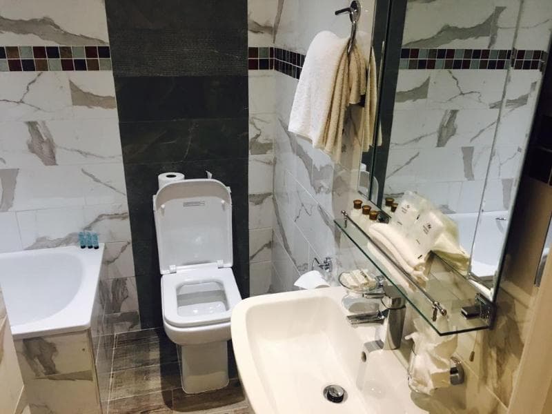 Cheshire Hotel 5