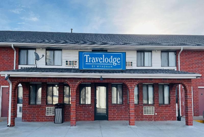 Travelodge By Wyndham Lincoln South photo 1