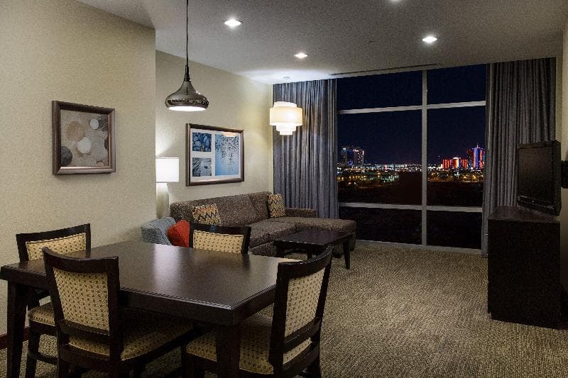 Staybridge Suites Las Vegas - Stadium District 5