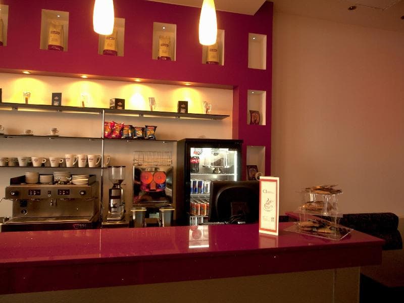 Cromwell International Hotel photo 1