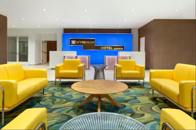 Wyndham Anaheim 3