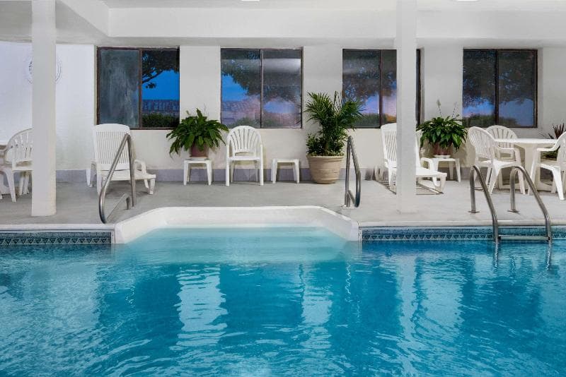 Days Inn by Wyndham Liberal 5