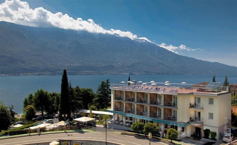 Hotel Sogno Del Benaco 4