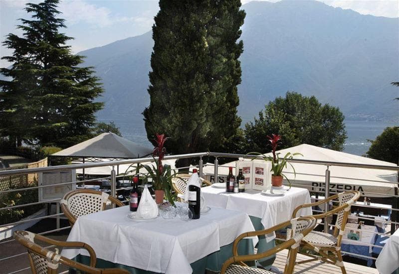 Hotel Sogno Del Benaco 5