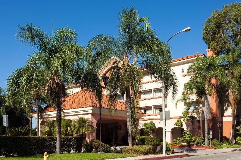 Ramada by Wyndham South El Monte photo 1