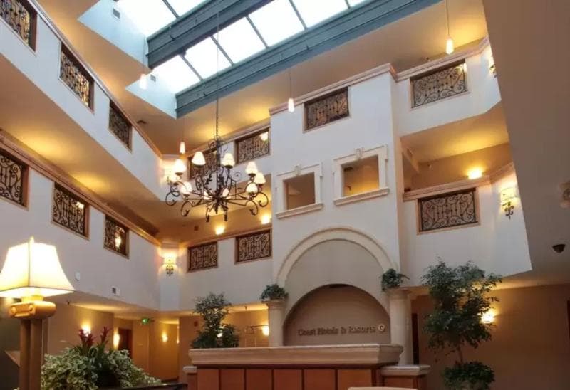 Coast Burbank Hotel 4