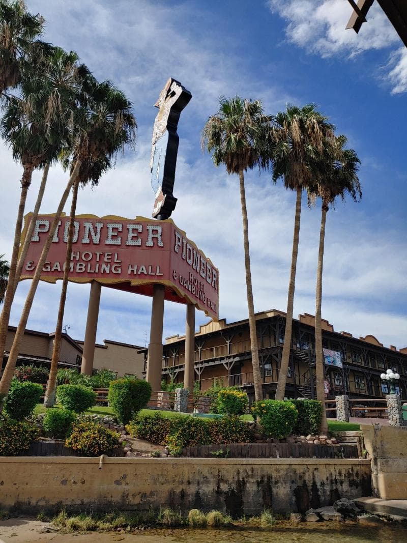 Pioneer Hotel And Gambling Hall 2