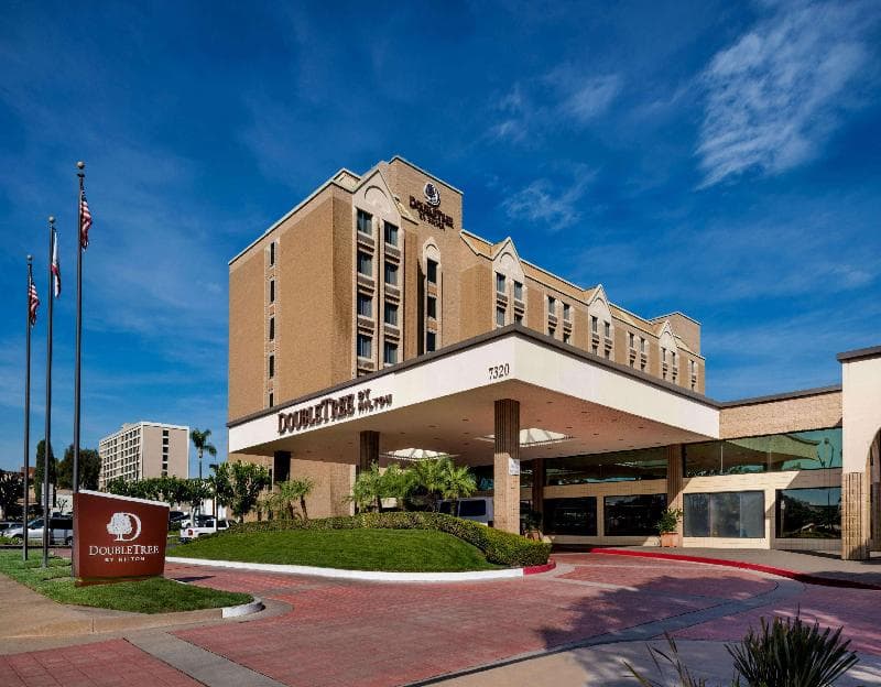 DoubleTree by Hilton Whittier Los Angeles photo 1
