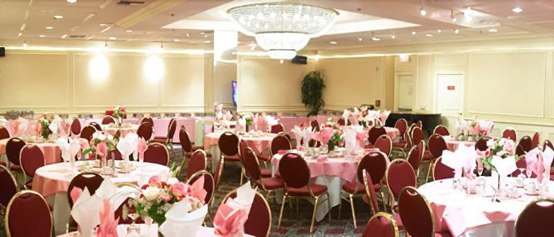 J J Grand Hotel 3