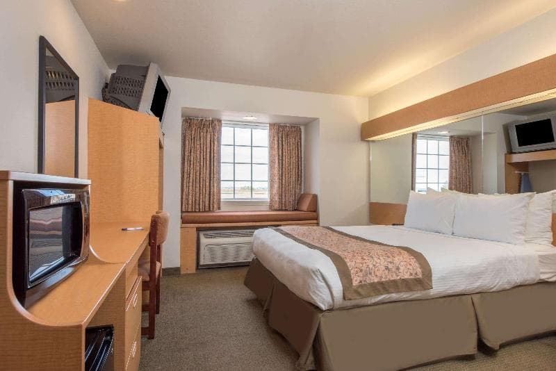 Microtel Inn & Suites By Wyndham Altus photo 1