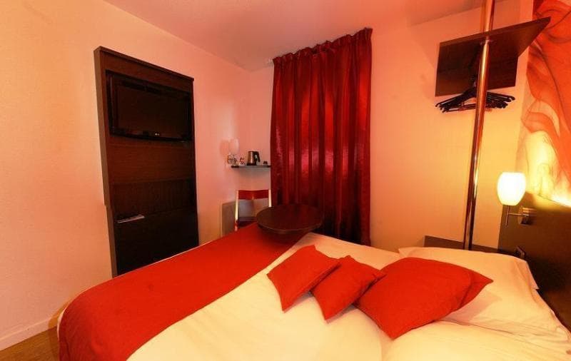 Hotel Kyriad La Fleche photo 1