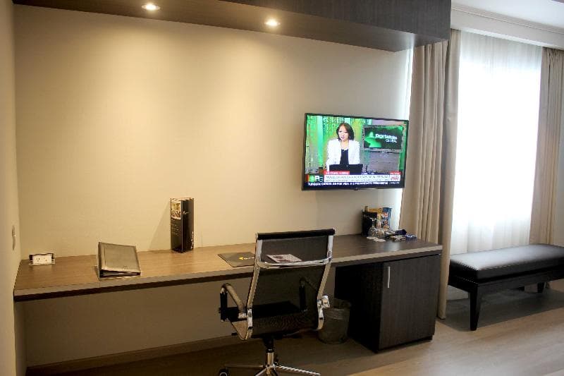 Sol De Oro Hotel & Suites 4