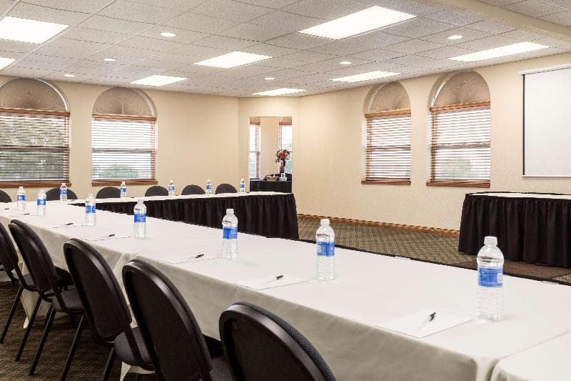 Country Inn & Suites By Carlson, Lincoln North, Ne photo 1