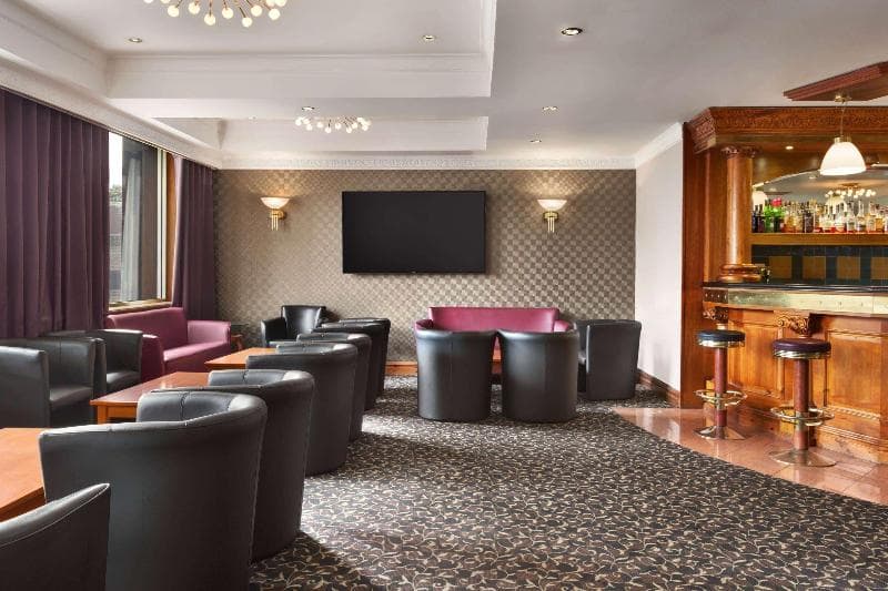 Savera Hotel South Ruislip 3