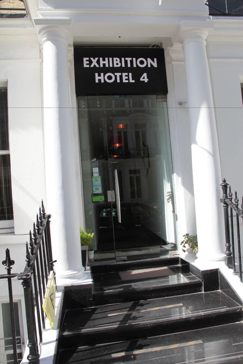 Exhibition Court Hotel 4 3