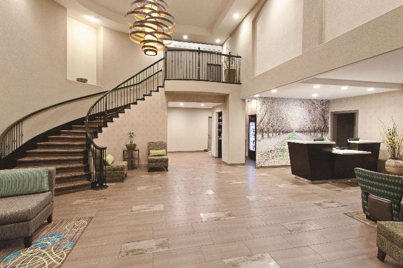 La Quinta Inn & Suites by Wyndham Los Banos 5