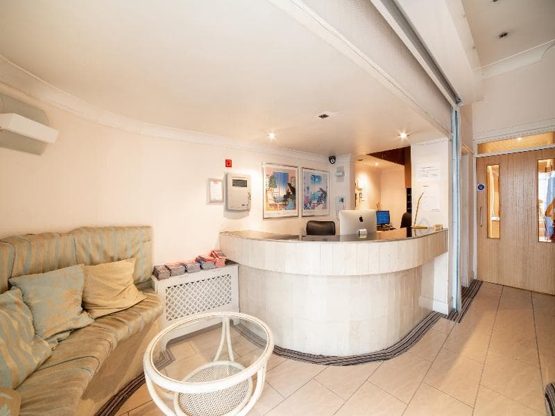 Amsterdam Hotel 2