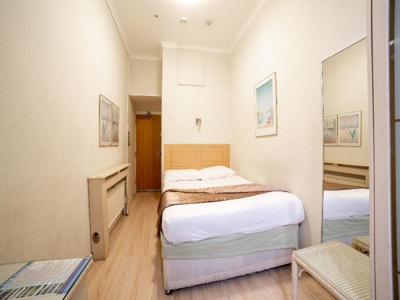 Amsterdam Hotel main