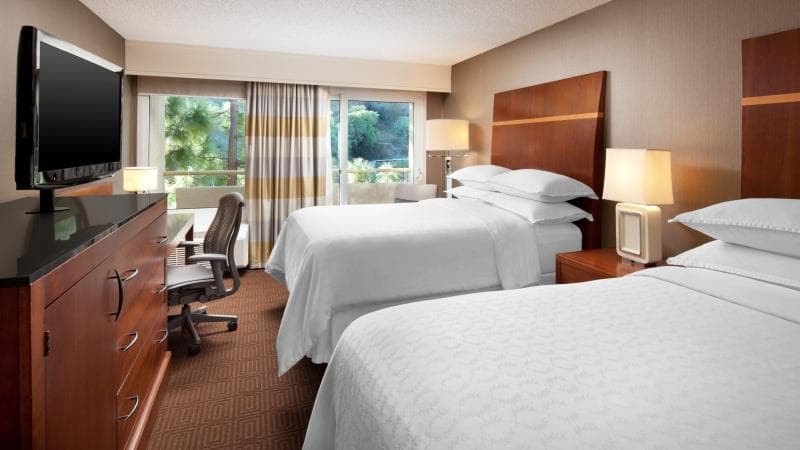 Sheraton Agoura Hills Hotel 4