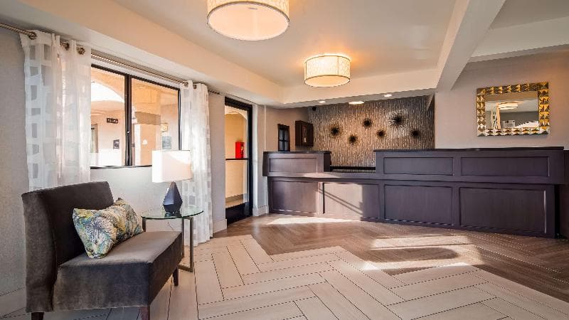 Best Western Los Alamitos Inn & Suites 5