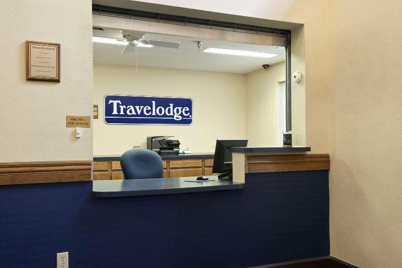 Travelodge by Wyndham Grand Island 4