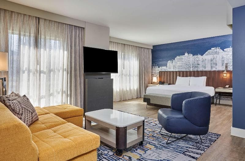 Hyatt Centric The Pike Long Beach 5