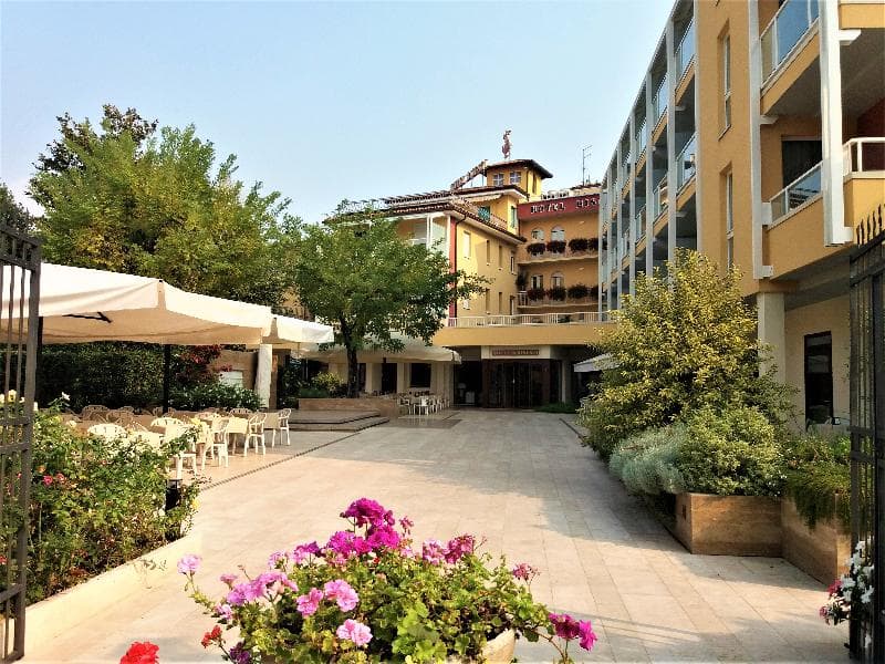 Bisesti 5