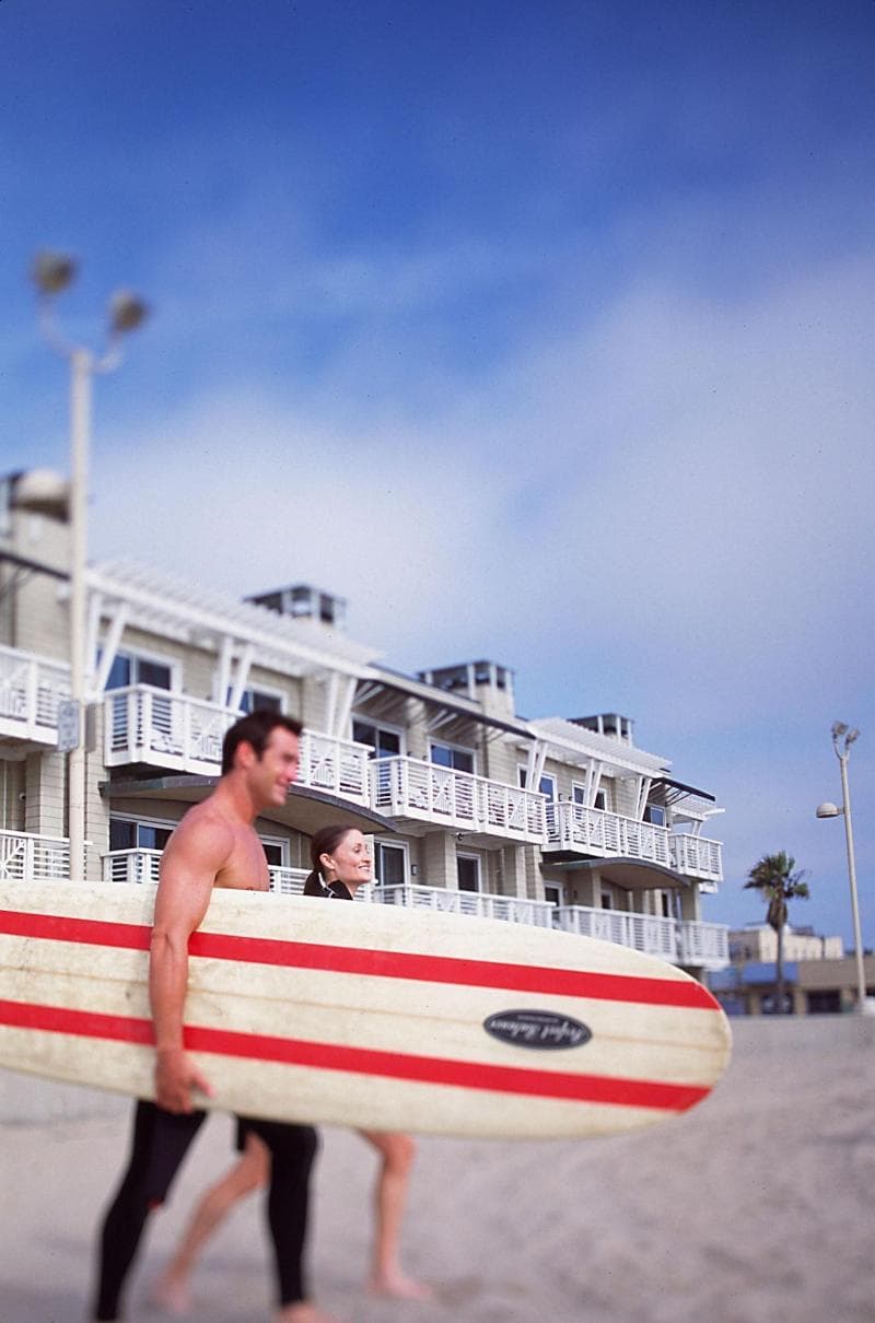 Beach House At Hermosa Beach 5