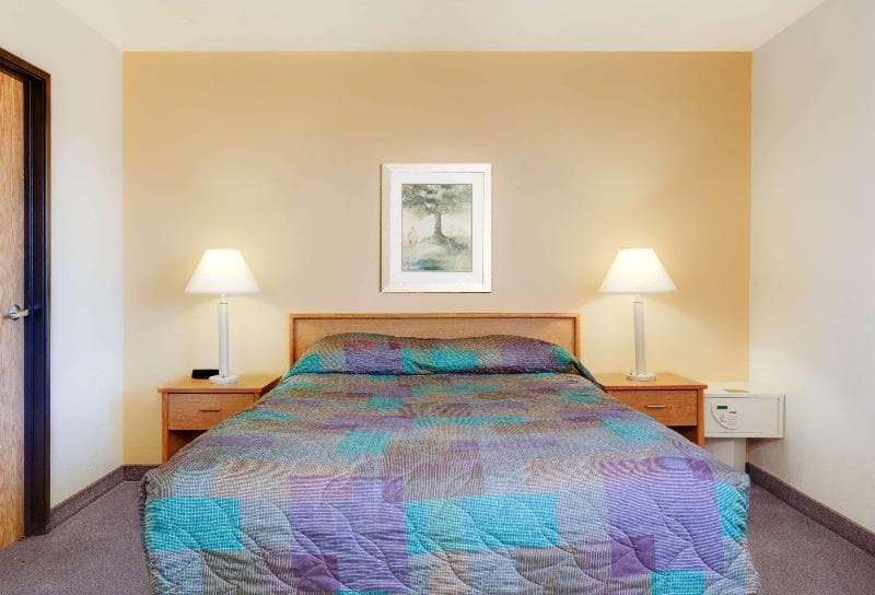 Super 8 By Wyndham Klamath Falls 2