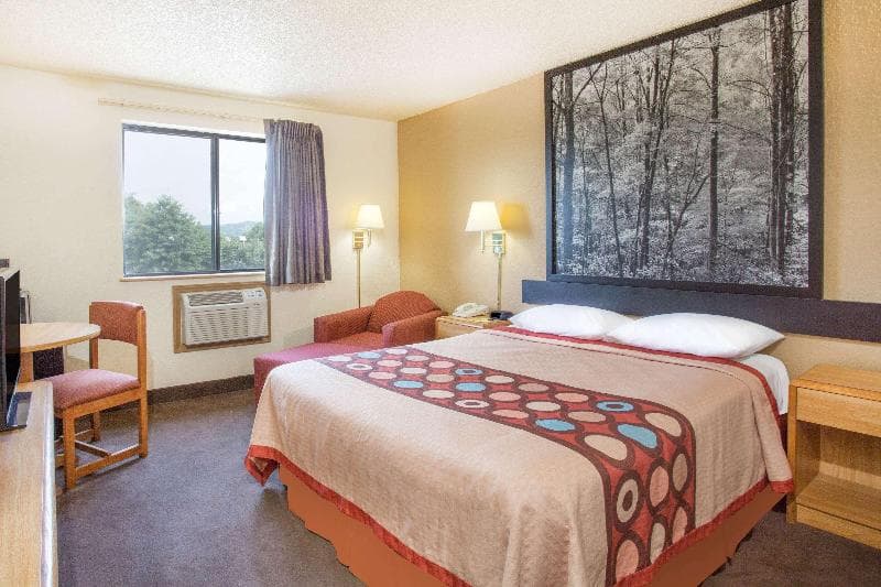 Super 8 By Wyndham Lexington 5