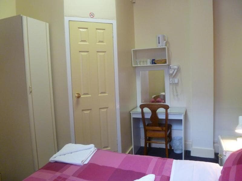 Grenville House photo 1